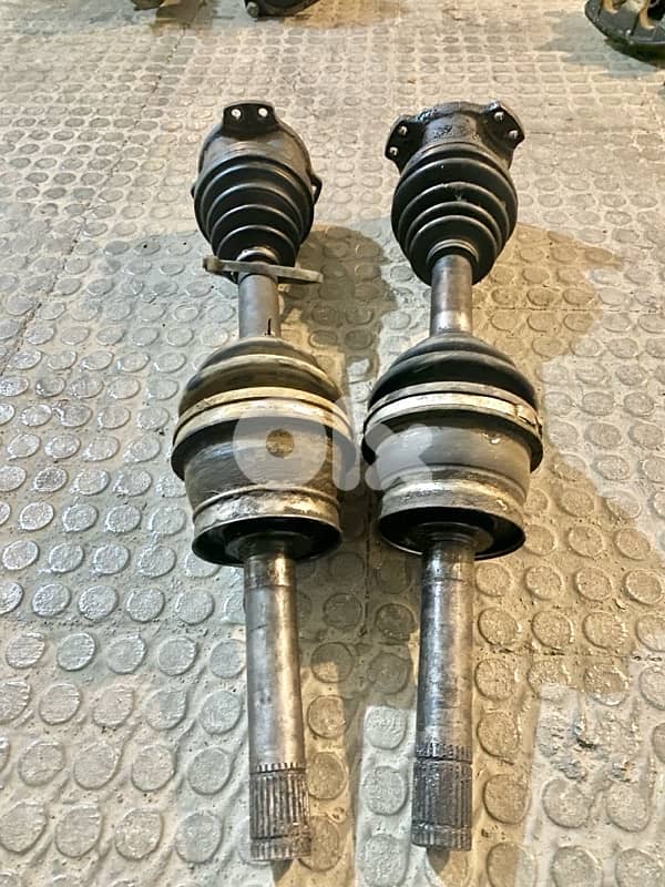 Nissan Pathfinder R50 1996-2000 spare parts 4