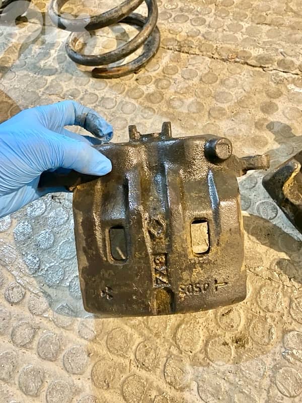 Nissan Pathfinder R50 1996-2000 spare parts 6