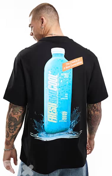 Bershka bottle back printed T-shirt in black size (S) 2