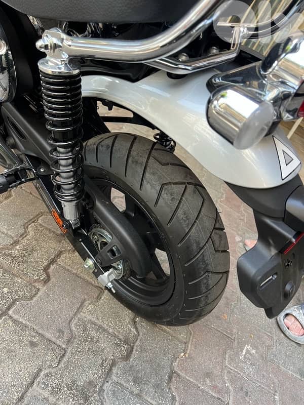 Honda DAX ST 125 cc Japanese 8