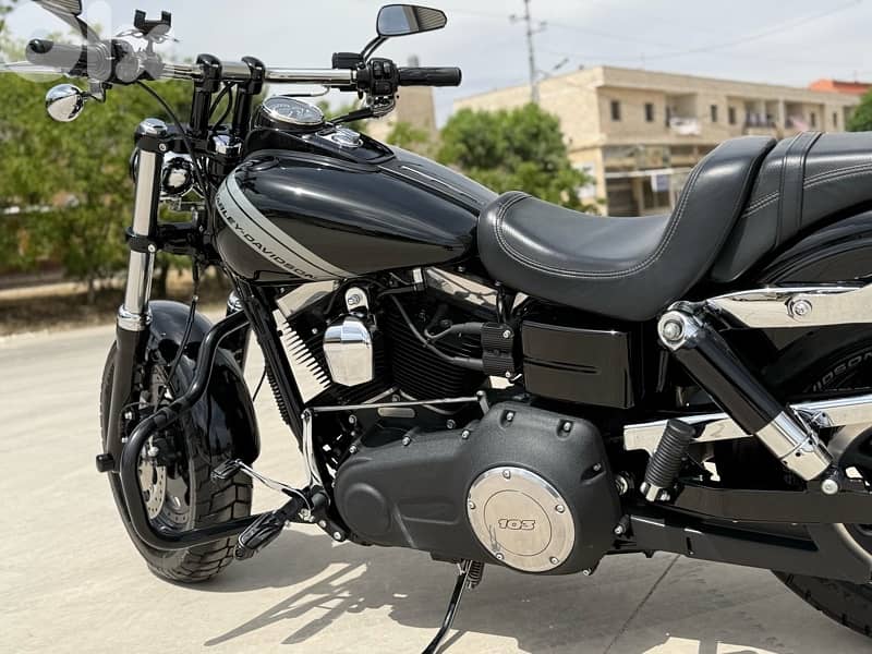 Harley davisdon Fat BoB 103 9