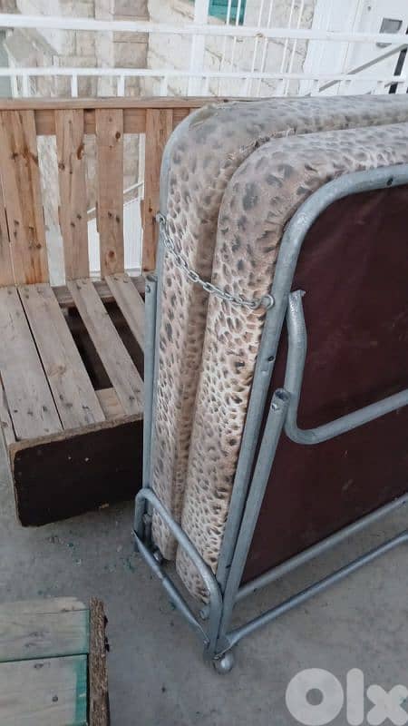 foldable bed 1
