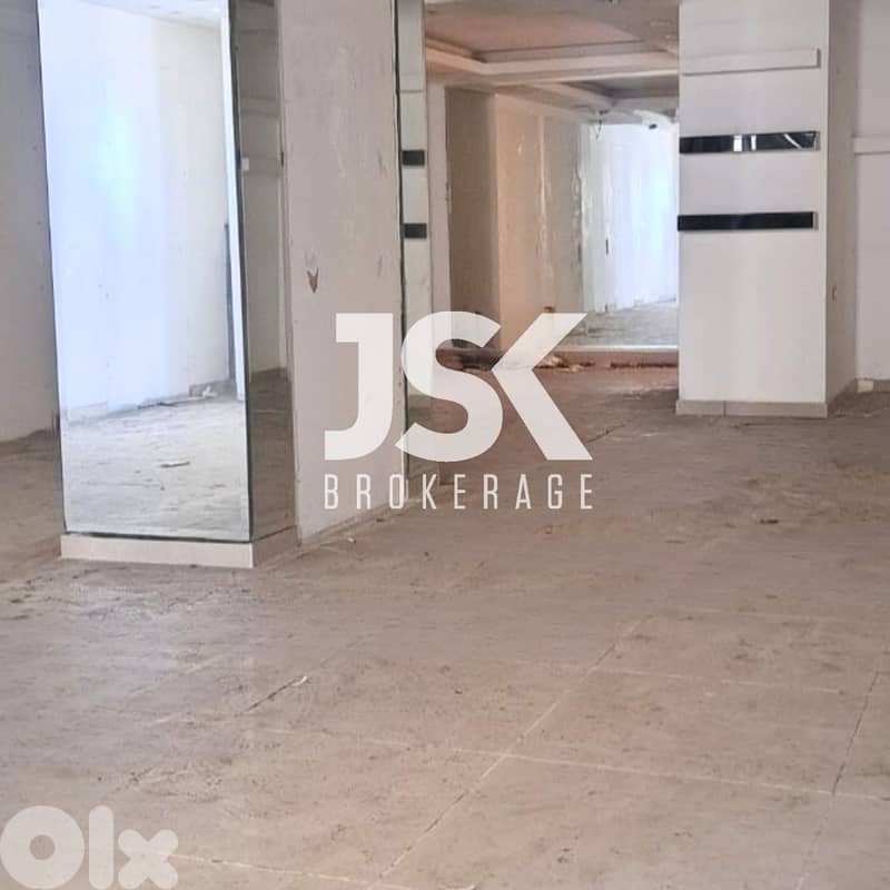 L18008- 166 SQM Shop For Rent in Ramlet Al Bayda 0