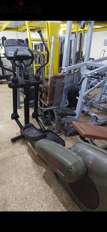 life fitness machine very good quality 1