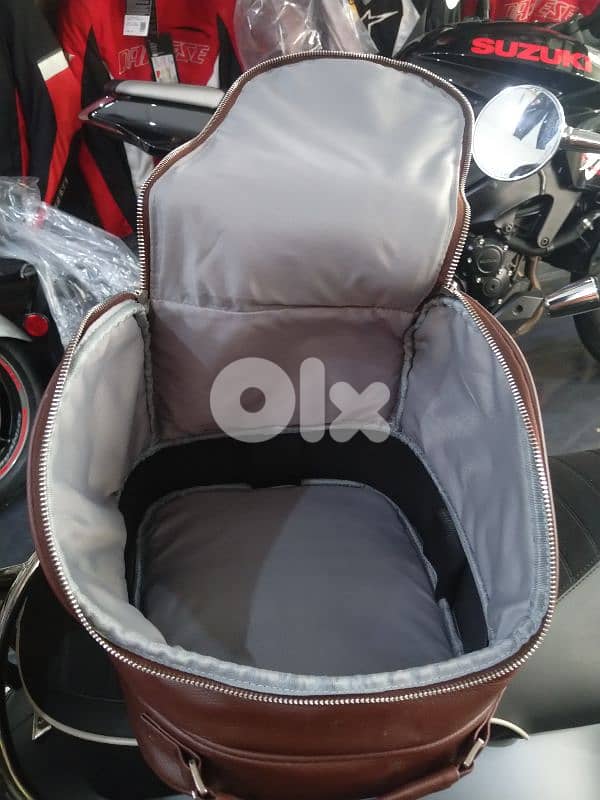 vespa helmet bag 30$ free delivery 1