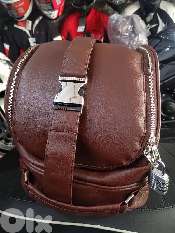 vespa helmet bag 30$ free delivery 2