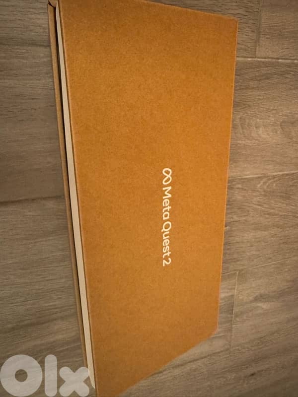 Meta Quest 2 VR headset + accessories 1