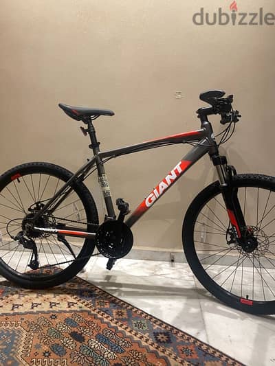 NEW (not used)bicycle giant original 26’’ large beirut 375$ hazmieh