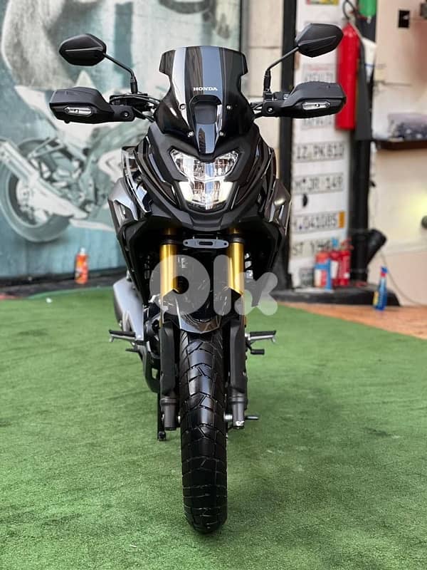 Honda CB 200 X okm 2025 1