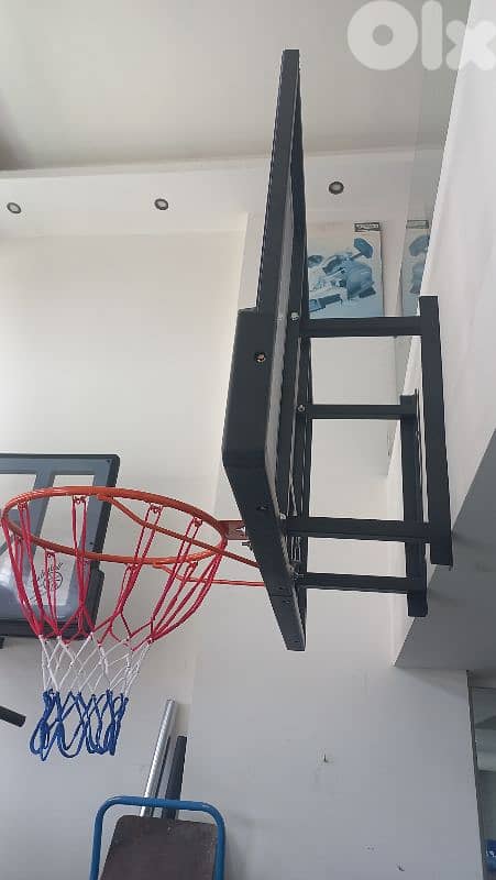 120$ board basketball mounted (110cmx70cm) 1