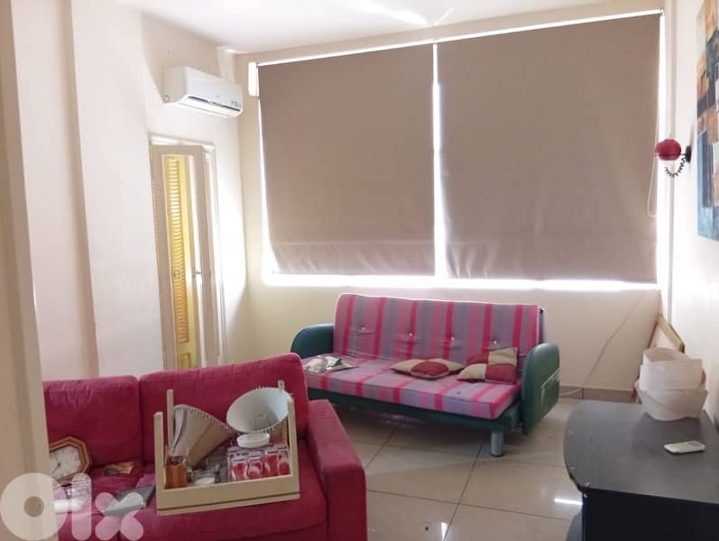 135m 2Bedroom Renovated High Ceiling Geitawi Mar mKhayel Corner Beirut 0