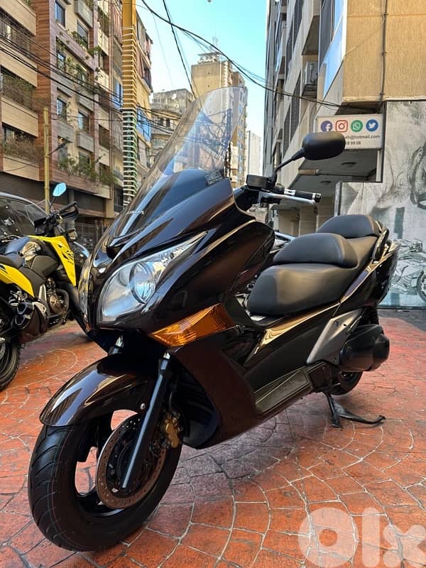 Honda silverwing GT 8