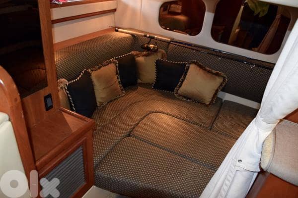 Cruiser 370 Express 5