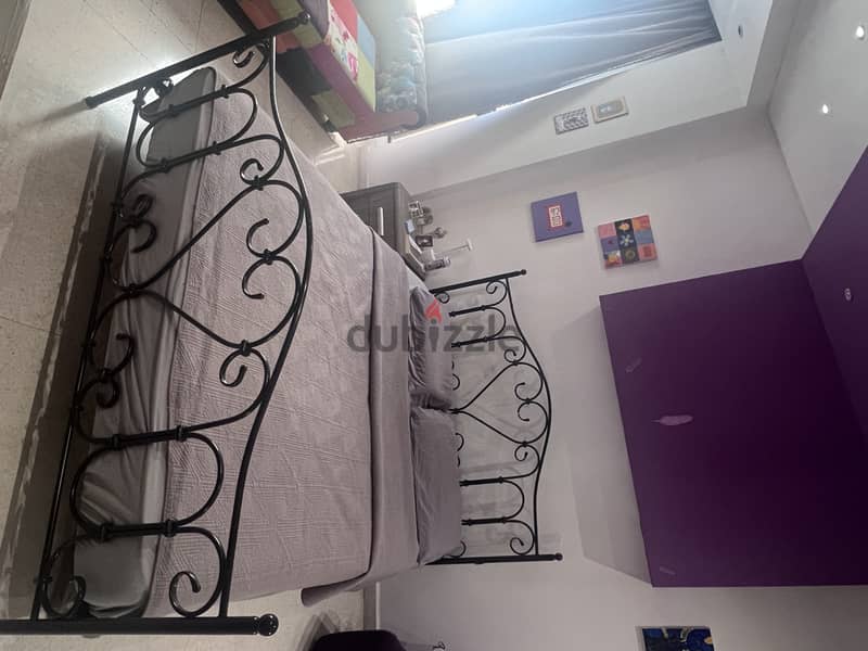 Bed + Mattress تخت مع فرشة 1