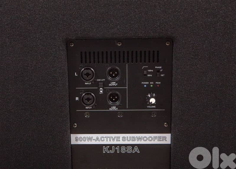 2 bass 18 inch powered 900w 2