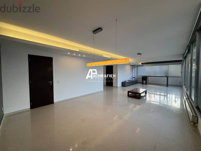 Apartment For Rent in Achrafieh - شقة للأجار في الأشرفية 0