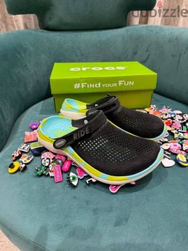 Crocs Women Authentic 0