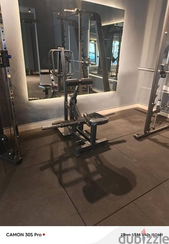 standing hip thrust 1