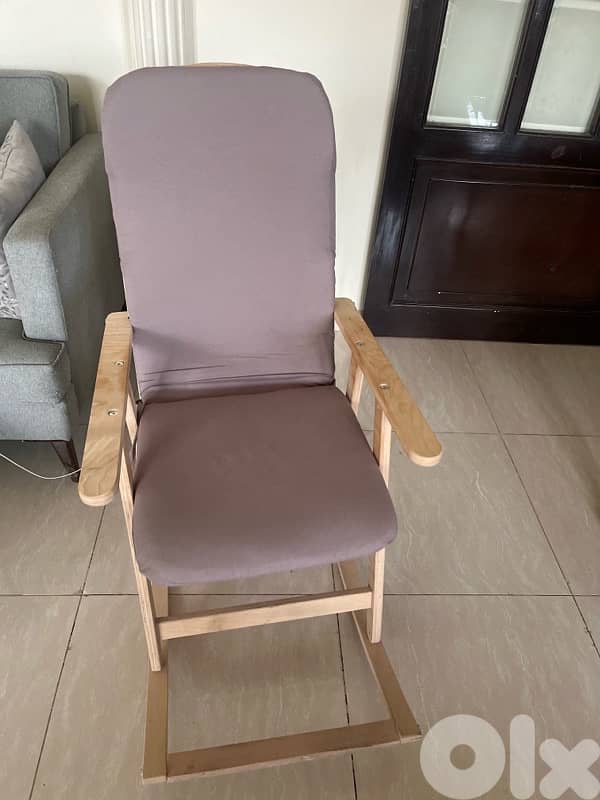 Rocking chair 0