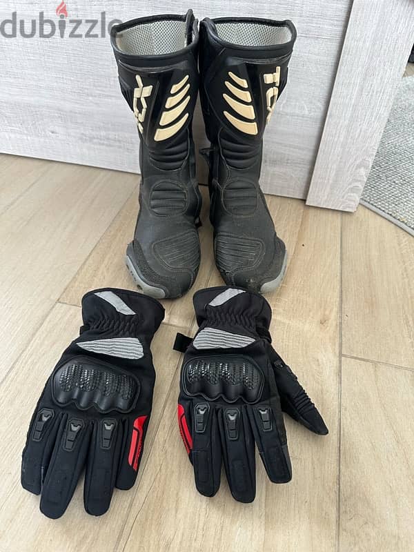 Biker clothes + shoes and gloves 5