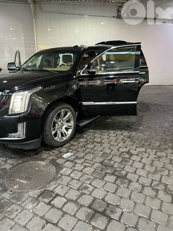 كاديلاك إسكاليد 2015 0