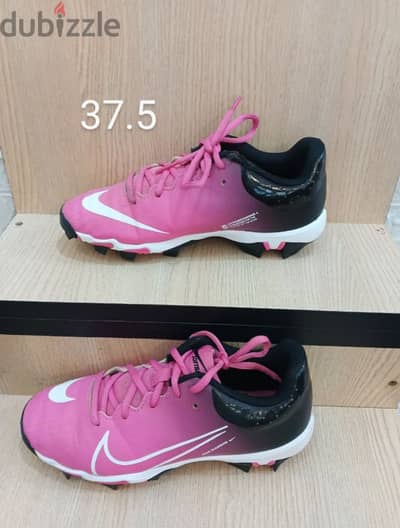 Nike shoes size 37.5
