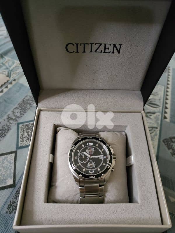 CITIZEN quartz cronograph 1