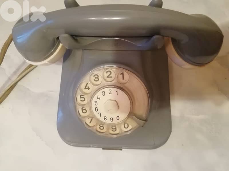 Vintage rotary phone just for decoration 1