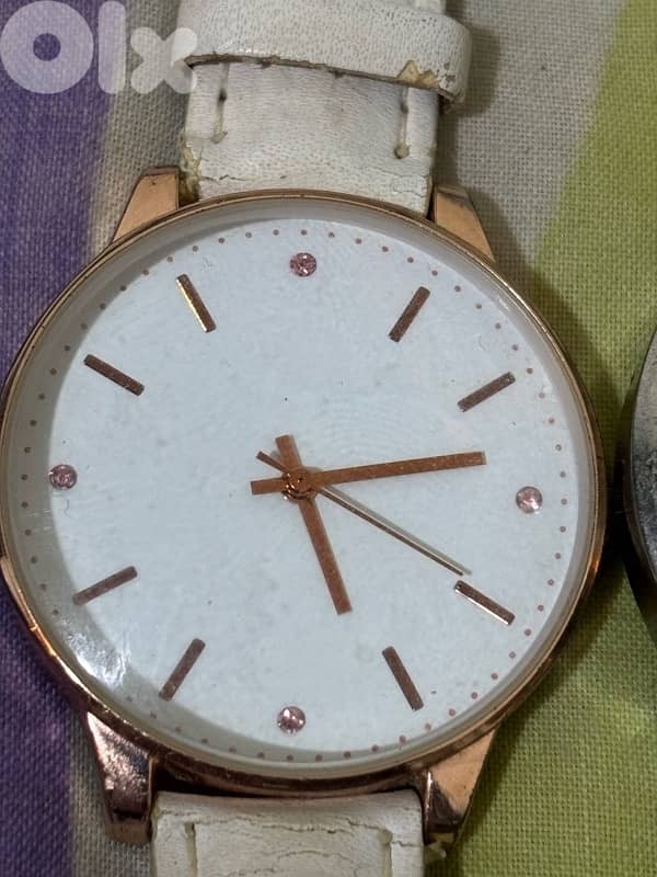 5 watches - ٥ ساعات 3