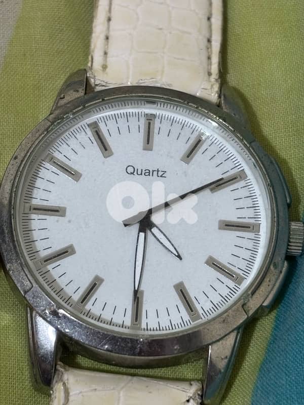 5 watches - ٥ ساعات 4