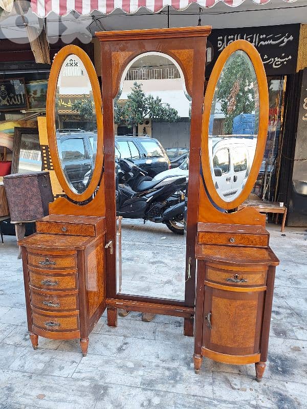 تواليت شفنيار ارديكو مميزة انتيك قديم 1