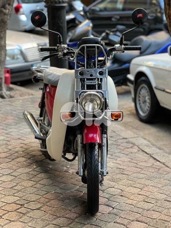 Honda SuperCUb Vintage oldies 1