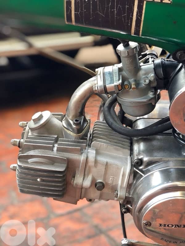 Honda Dax ST 70 vintage 7