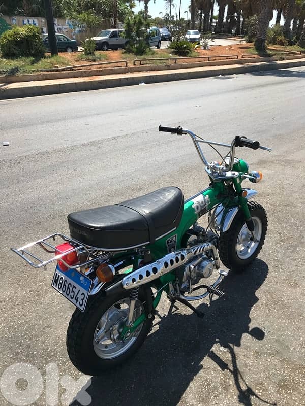 Honda Dax ST 70 vintage 11