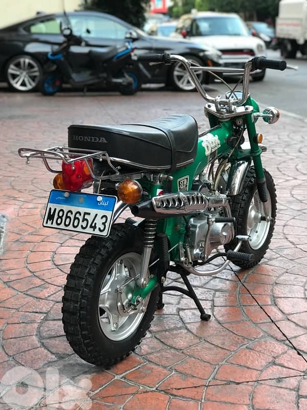 Honda Dax ST 70 vintage 14