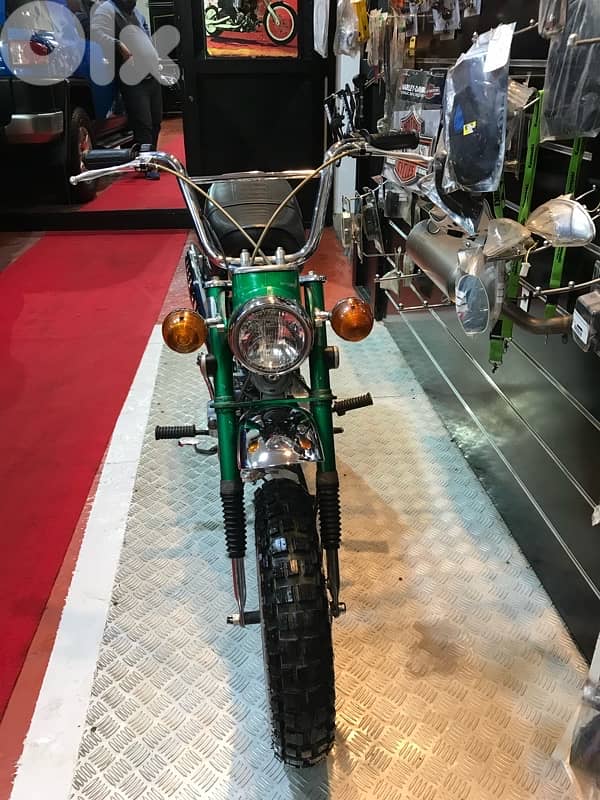 Honda Dax ST 70 vintage 17