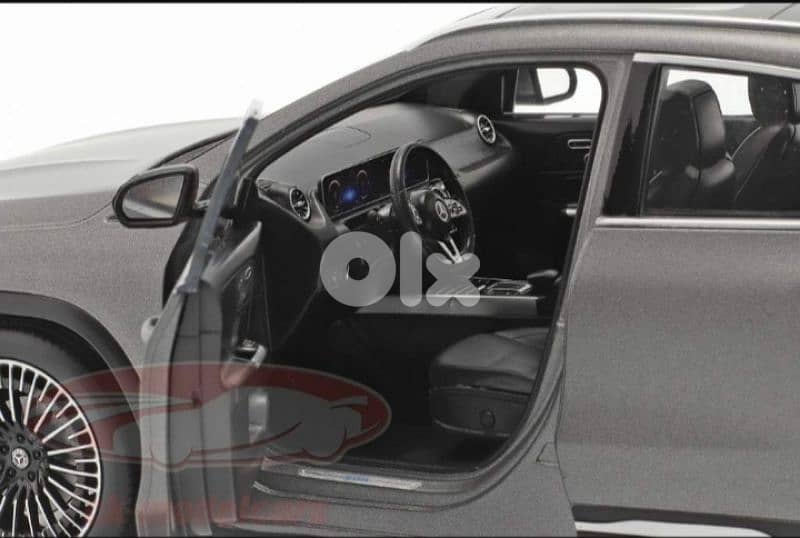 Mercedes EQA (H243) 2021 diecast car model 1;18 7