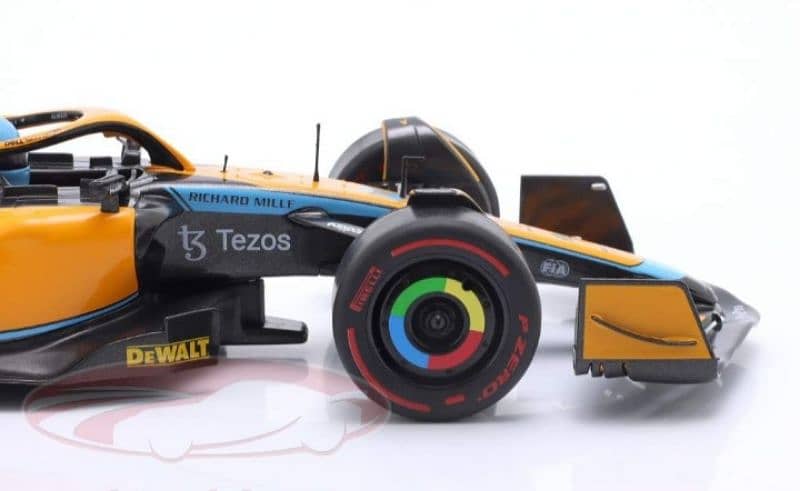 L. Norris McLaren MCL36 #4 (GP Romania 2022) diecast car model 1;18 5