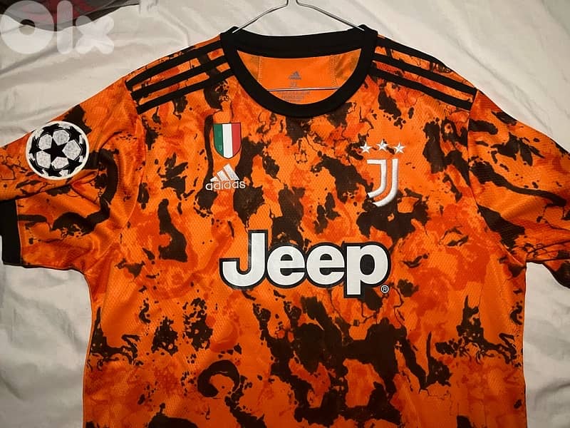 juventus rare away kit for the legend ronaldo 7 2