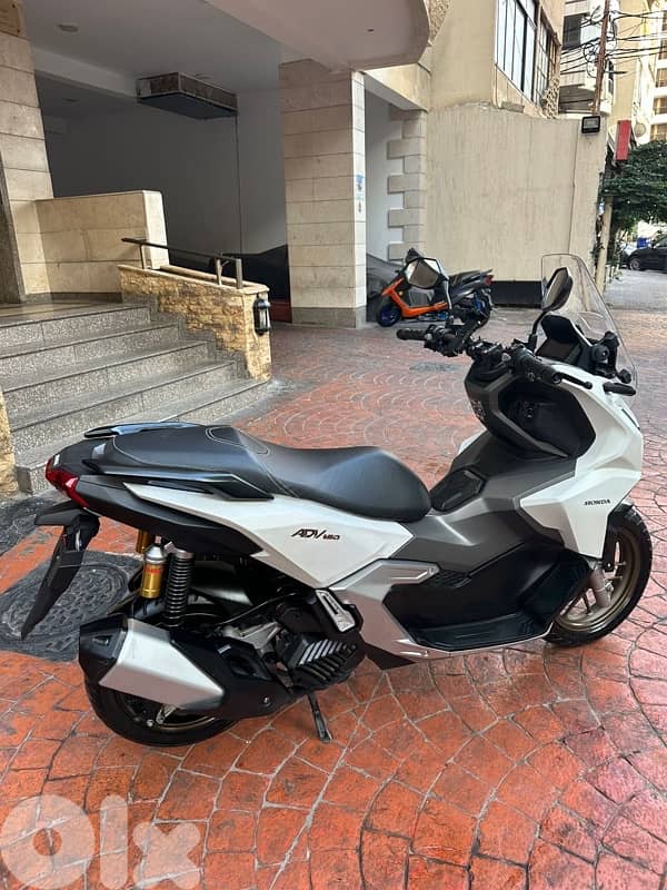 Honda AadV 160 Cc ABS 5