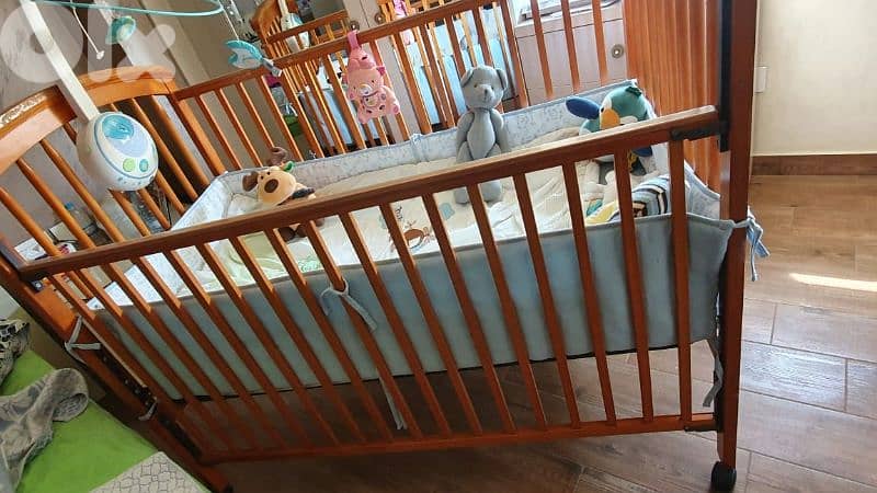 Adjustable bed with 16 pcs fittings 14