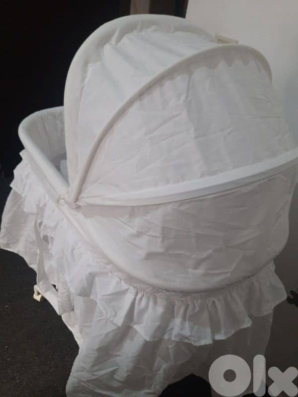 bassinet 2