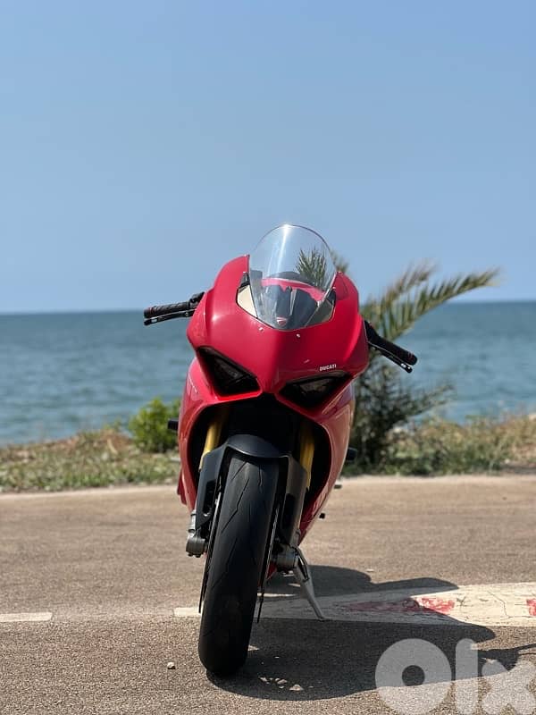 Panigale V4s 5