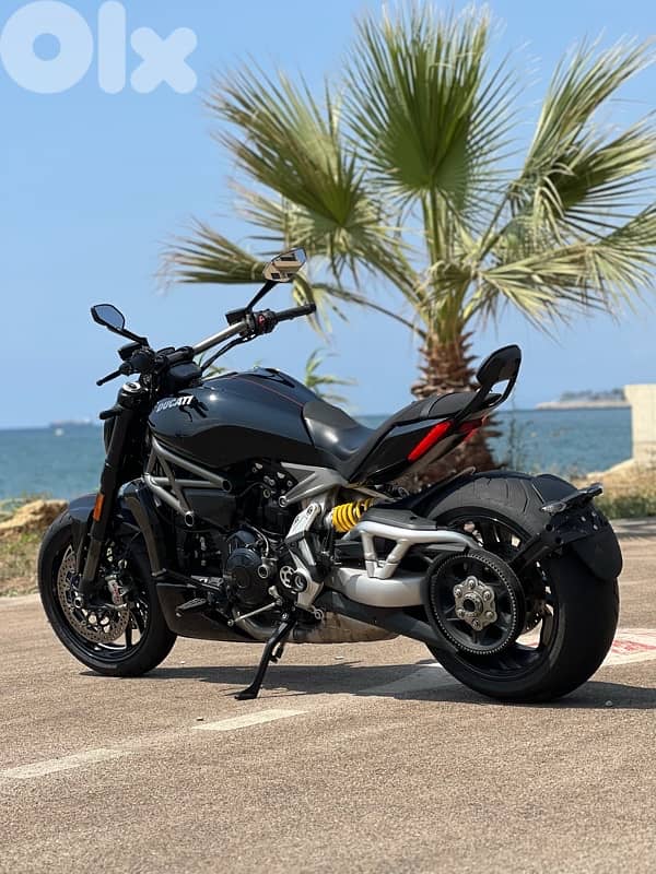 Ducati X diavel S 5