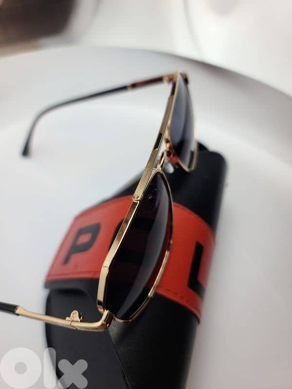 POLICE Golden Luxury Sunglasses 2