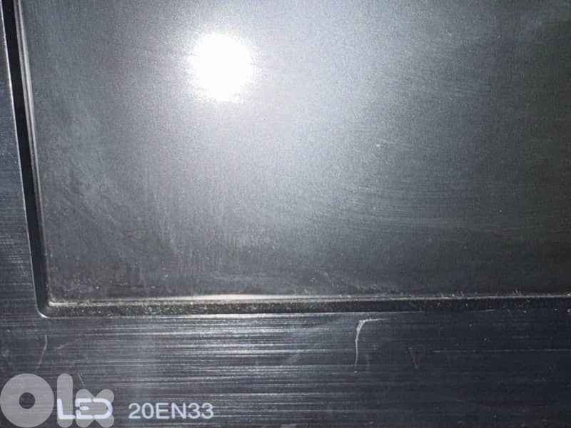 LG 20 INCH Monitor 1600 x 900 0