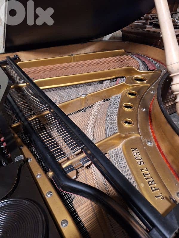 baby grand piano by Vienna tuning warranty like new 1