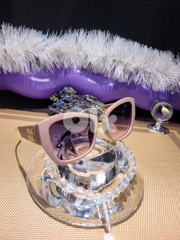 MIU MIU PINK and GOLD luxury sunglasses 0