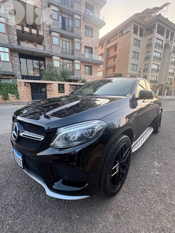 Mercedes-Benz GLE-Class 2017 0