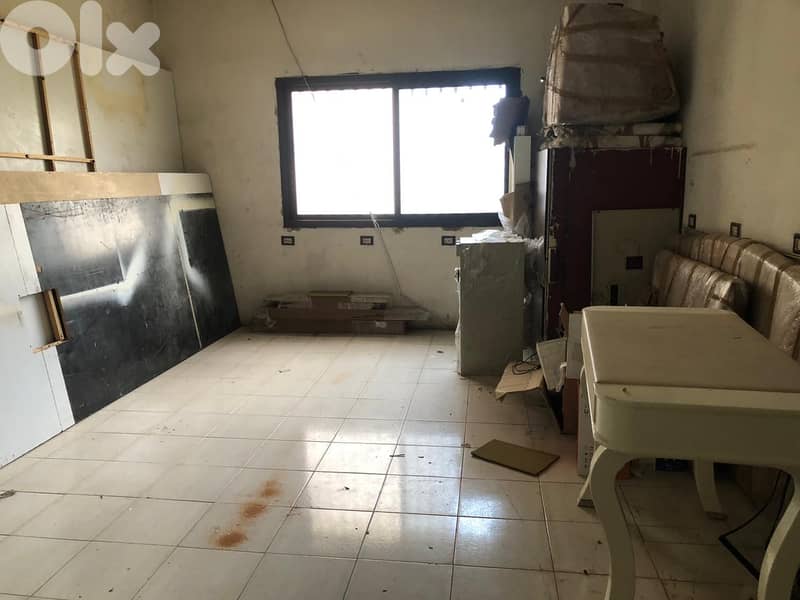 73 SQM Office in Bourj Hamoud, Metn 0